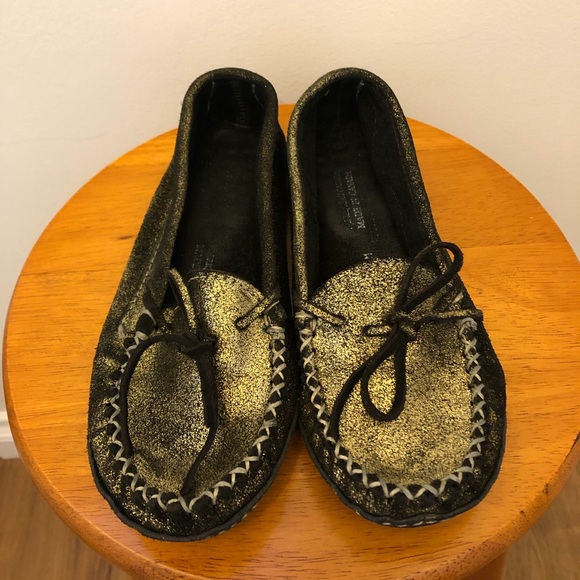 Made in Canada suede moccasins, US 6 - Picture 2 of 5